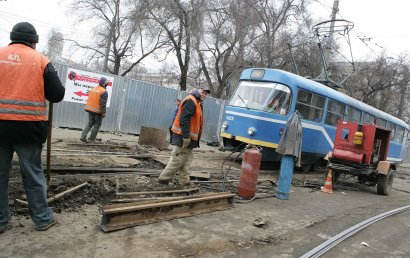 На Старосенной площади скоро появятся новые трамвайные пути