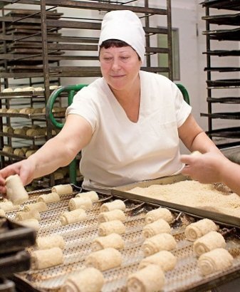 Цена хлеба: суд постановил «разморозить» счета «Одесского каравая»