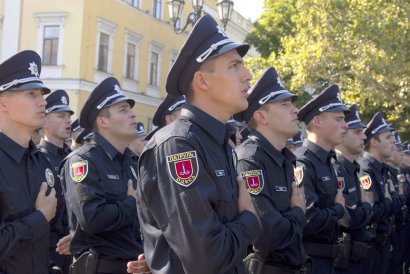 В Одессе приняли присягу сотрудники новой полиции