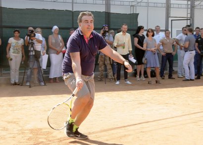 Михеил Саакашвили играл в теннис на спорткомплексе МГУ