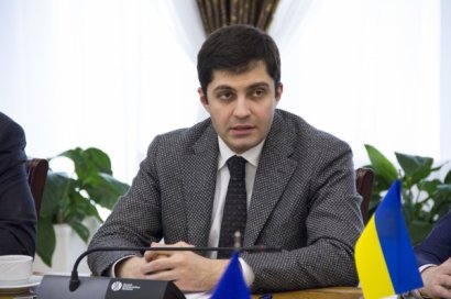 Сколько часов в сутках у нового прокурора Одесской области?