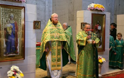 Божественная литургия в честь Дня памяти преподобного Сергия Радонежского в храме строящейся ЦПШ