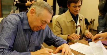 Кандидат в мэры Одессы Эдуард Гурвиц подписал антикоррупционный договор с общественностью