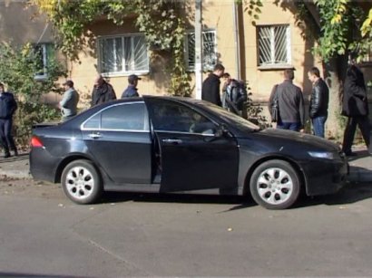 Одесские милиционеры задержали банду, которая занималась грабежом квартир (фото, видео)
