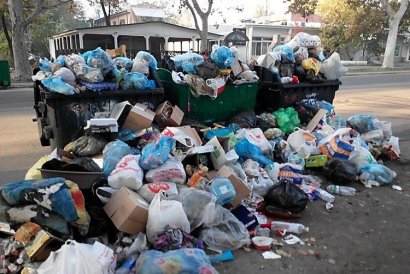 Порядок c вывозом мусора в Одессе должен быть обеспечен в недельный срок