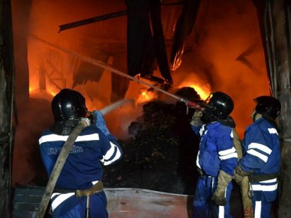 Ночной пожар в Одессе тушили спасатели трех районов