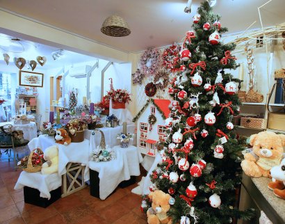 Ожившая сказка: одесская студия флористики готовится к Новому году