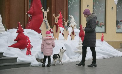 Одесса прихорашивается для визита Деда Мороза (или Санта Клауса)