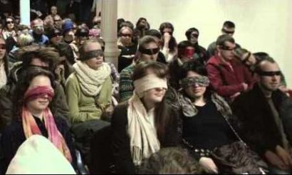 Одесская новинка — «Театр ушей». Здесь зрителям… завязывают глаза