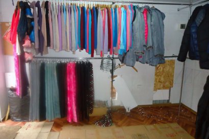 Магазин «Все от 30 грн» привлек любителя дешевой одежды (фото)