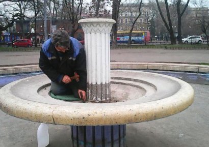 Одесские фонтаны готовятся к весне! (фото)