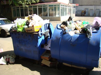 Одесские власти намерены бороться с лишним мусором