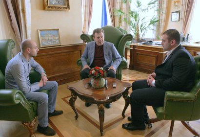 Сергей Кивалов встретился с создателями фильма «Сок граната» (фото)