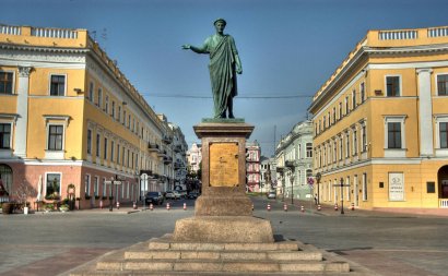 Одесситы просят Президента писать название города с двумя буквами "с"