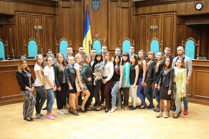 Студенты Одесской Юракадемии посетили Конституционный Суд Украины