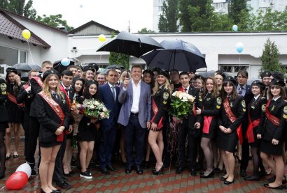 Сегодня лучшие выпускники Одессы получили путевку во взрослую жизнь (фото)