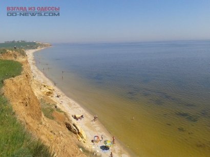 В Одессе все еще не разрешено купаться. Одесситы советом пренебрегают