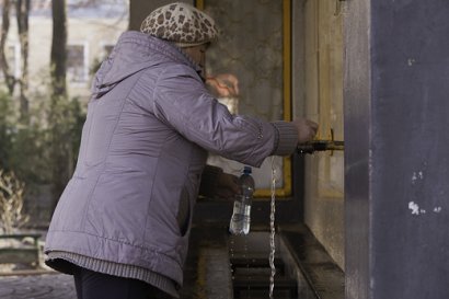 Бювет по Гераниевой ремонтируют