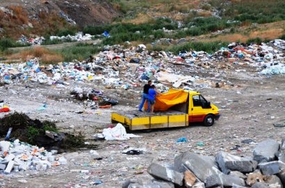 С вывозом мусора в Одессе - большая проблема