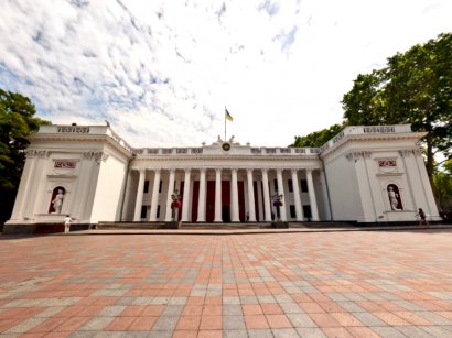 Подавляющее большинство парламентариев не считает целесообразным проводить в Одессе какие-либо внеочередные выборы