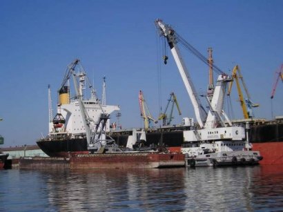 Одесские профсоюзы требуют от президента ввести мораторий на приватизацию государственных портов