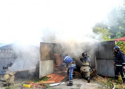 В Одессе горели гаражи (фото)