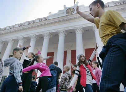 Одесский бюджет будет оплачивать государственные издержки