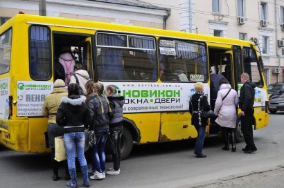 В Одессе из маршрутки выпала женщина, - подробности инцидента