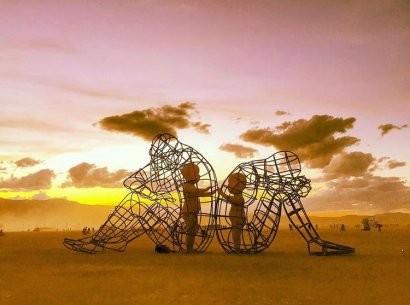 Скульптурная композиция «Любовь» переедет на поселок Котовского