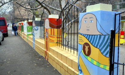 На стене одесской школы появился мурал с элементами истории еврейского народа