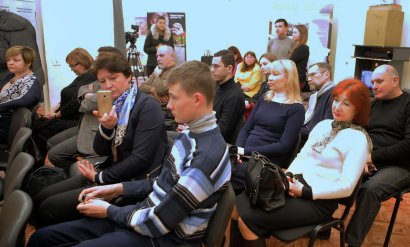 Выставка «Геноцид против ромов: помни, чтобы противостоять» в выставочном зале Одесского историко-краеведческого музея