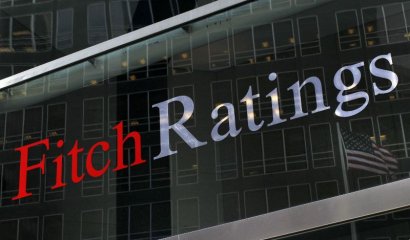 Fitch снизил рейтинг ПриватБанка