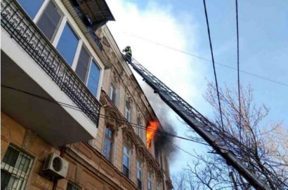 Серьезный пожар лишил крова над головой восемь одесских семей.