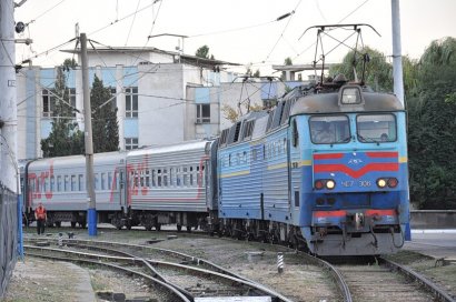 До конца лета одесские железнодорожники отремонтируют два вокзала и семь станций.