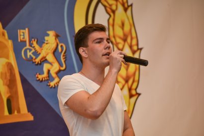 Одесские студенты исполняли мировые хиты на иностранных языках