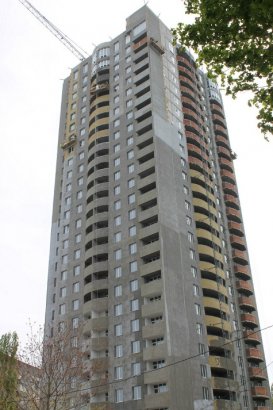 Одесский горсовет не поддержал идею демонтировать пять этажей 27-этажного ЖК «Набережный квартал»