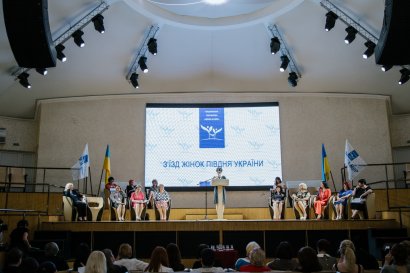 В Одессе прошел съезд женщин юга Украины в рамках Национальной Платформы "Жінки за мир"