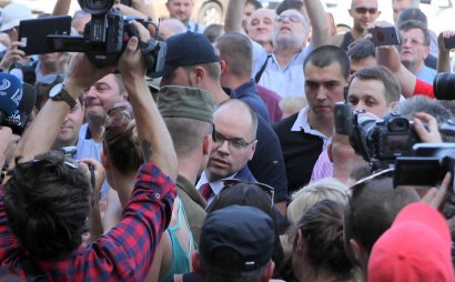 Одесские «национальные активисты» требуют отставки прокурора и губернатора