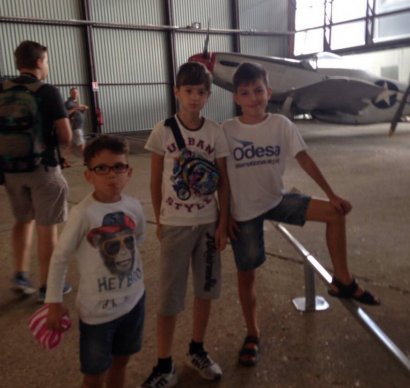 Юные одесситы победили в конкурсе проектов по авиации и отправились на самую масштабную авиавыставку в Париж