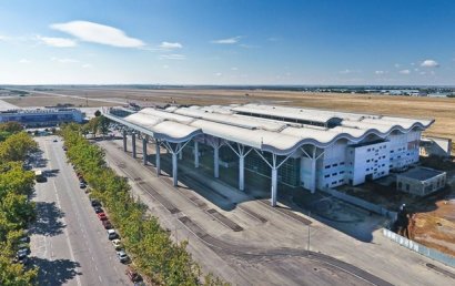 Обещание губернатора начать строительство взлетно-посадочной полосы в одесском аэропорту уже в этом году остается в силе