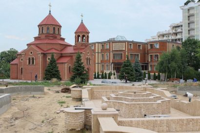 В Одессе началось строительство нового сквера