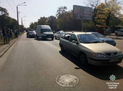 Сразу три автомобиля попали в ДТП в Одессе