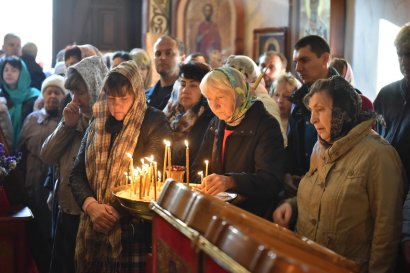 Сегодня православные верующие отмечают один из главных христианских праздников – Покрова Пресвятой Богородицы