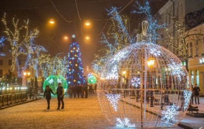 Дерибасовскую переодевают к зиме 