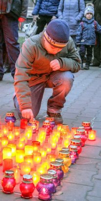 На Соборной площади зажгли свечу
