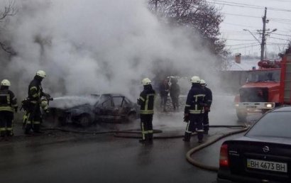 Странное ДТП произошло накануне на Слободке