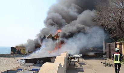 Ущерб городскому имуществу от пожара в прибрежном ресторане «Песок» составил более двух миллионов гривен