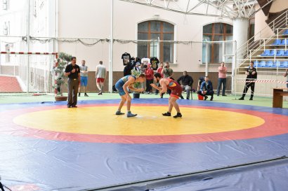 Международный турнир по вольной борьбе «Черное море» открылся в спорткомплексе Одесской Юракадемии