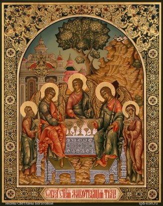 Как издавна празднуют Троицу: Православные традиции и языческие верования