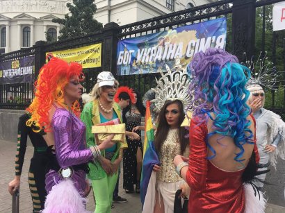 Европейские ценности, которые нам навязывают насильно: гей-парад в Киеве